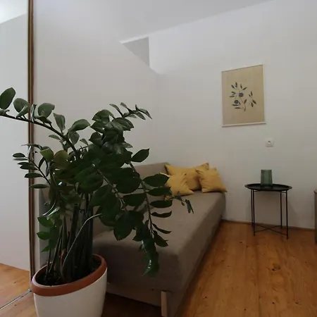 Padulj 1365 Apartment