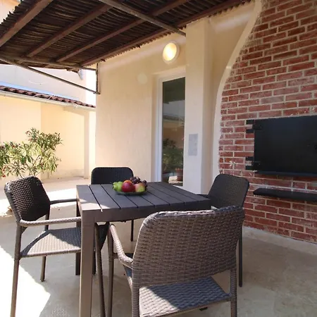 Padulj 1365 Apartman