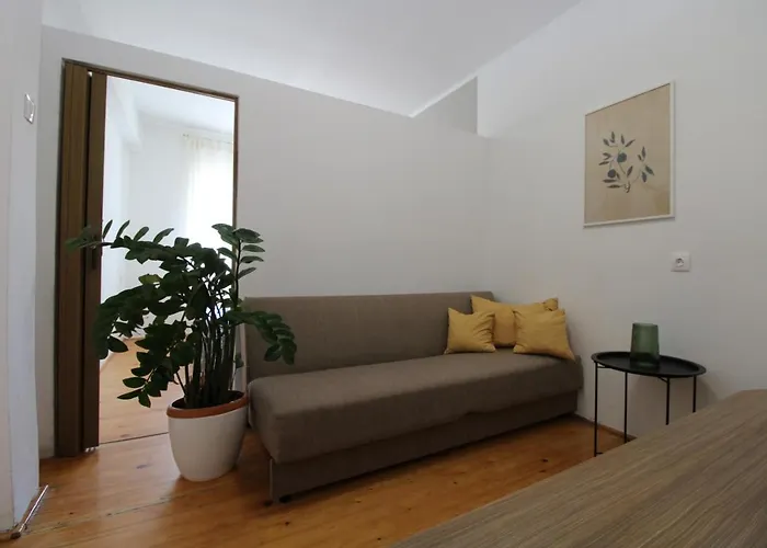 Apartman Padulj 1365 *