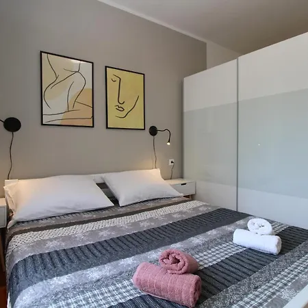 Apartment Padulj 1365 Pula