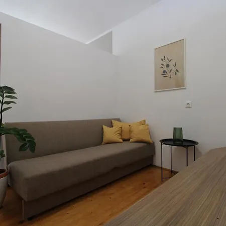 Padulj 1365 Apartment Pula