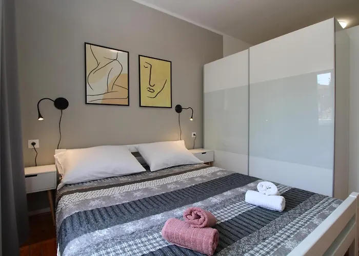 Apartman Padulj 1365 Póla