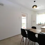 Padulj 1365 * 풀라